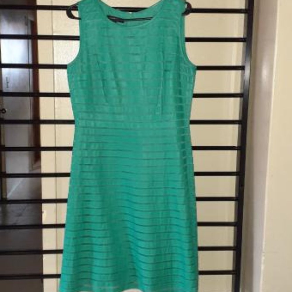 Size 6 Turquoise leather